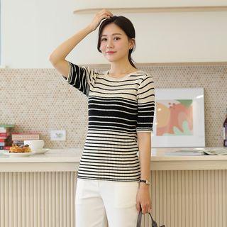Short-sleeve Striped Slim-fit Knit Top
