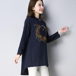 Embroidered Dip Back Blouse