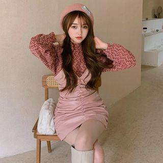 Long-sleeve Print Top / Spaghetti Strap Mini Bodycon Dress