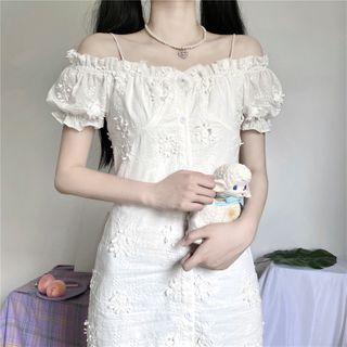 Ruffled Puff-sleeve Mini Sheath Dress