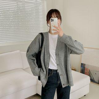 Plus Size V-neck Drop-shoulder Cardigan