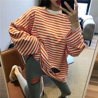Striped Pullover / Lettering Leggings
