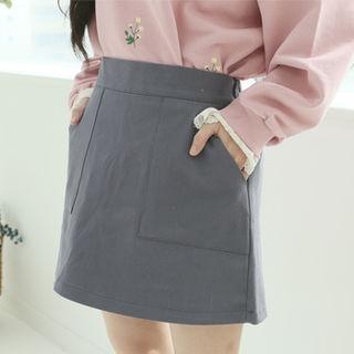 Dual-pocket A-line Mini Skort