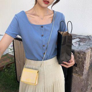 Short-sleeve Square Neck Buttoned Top