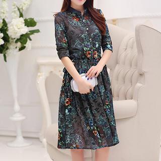 3/4-sleeve Floral Shirtdress