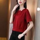 Short-sleeve Frog-buttoned Blouse