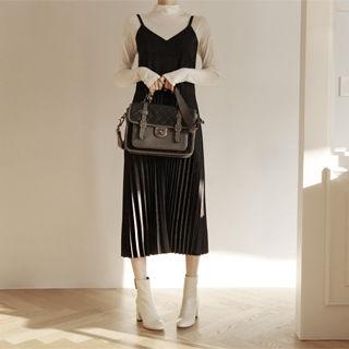 Spaghetti-strap Accordion-pleat Long Dress