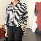 Dip-back Boxy Striped Shirt Black - One Size