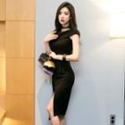 Set: Cut Out Off-shoulder Top + Slit Pencil Skirt