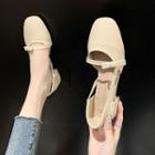 Low-heel Ribbed Sandals
