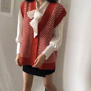 Tie-neck Blouse / V-neck Knit Vest