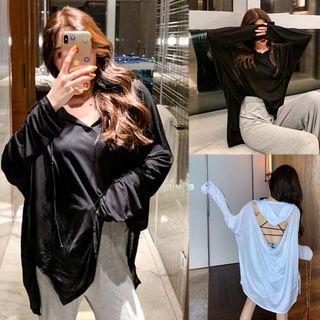 Open-back Hooded Long-sleeve Top