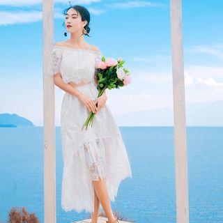 Set: Off-shoulder Lace Top + Skirt