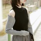Cutout Shoulder Two-tone Long-sleeve Knit Top As Shown In Figure - One Size