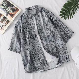 3/4-sleeve Snakeskin Print Shirt