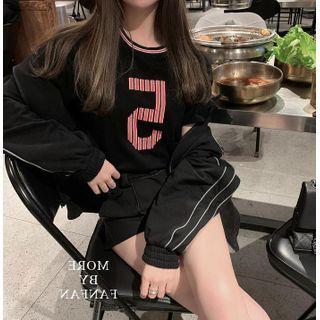 Short-sleeve Number Embroidered T-shirt
