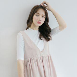 Mock-neck Short-sleeved T-shirt