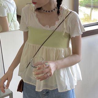 Ruffle Hem Camisole Top / Fringed Hem Denim Shorts