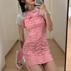 Short-sleeve Raglan T-shirt / Shirred Ruffled Pinafore Dress