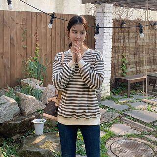 V-neck Fleece-lined Striped Pullover