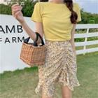 Ruched Short-sleeve Slim-fit T-shirt / Floral Skirt