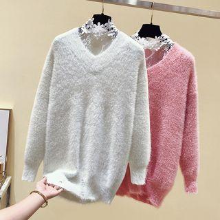 Plain V-neck Sweater / Long-sleeve Lace Top