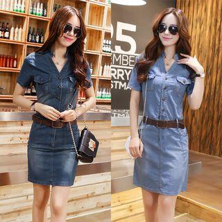 Single-breasted Short Sleeved Dress