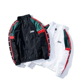 Lettering Zip Windbreaker
