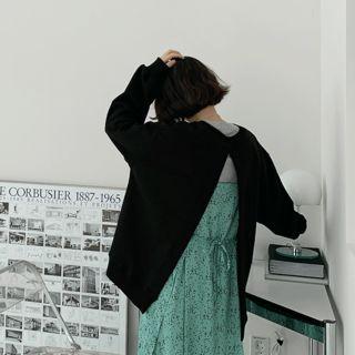 Slit-back Boxy Sweatshirt