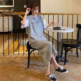 Short-sleeve T-shirt / Lettering Ripped Vest / Midi Skirt / Set