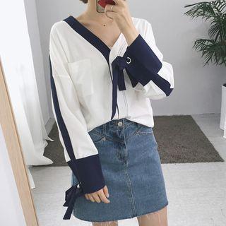 Two-tone V-neck Blouse As Shown In Figure - One Size