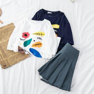 Short Sleeve Print T-shirt / Pleated Mini A-line Skirt