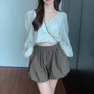 Puff-sleeve Chiffon Blouse / Shorts