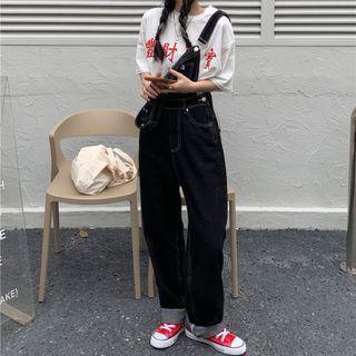 Short-sleeve T-shirt / Denim Dungaree Pants