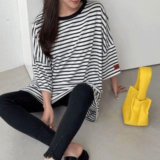 Drop-shoulder Stripe Extra Oversize T-shirt