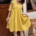 Ruffle-hem Pompom-detail Short-sleeve Dress