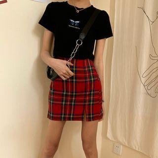 Butterfly Embroidered Short-sleeve T-shirt