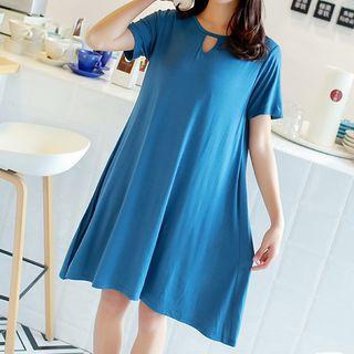 Short-sleeve Keyhole Front Mini T-shirt Dress