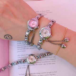 Fringed Heart Bracelet Watch