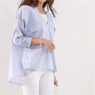 Half-placket Dip-back Stripe Blouse