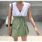 Sleeveless V-neck Blouse / Mock Shirt A-line Skirt