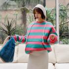 Round-neck Padded Striped Pullover