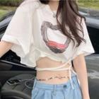 Heart Print Tie-strap Cropped T-shirt