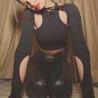 Set: Sleeveless Cropped Top + Cut Out Shrug