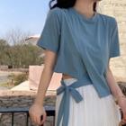Short-sleeve Asymmetric Ribbon Cropped T-shirt