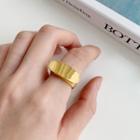 Oblong Signet Ring Gold - One Size
