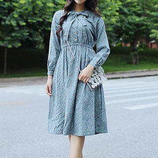 Long-sleeve Floral Tie Waist Dress