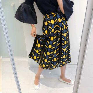 Mesh-trim Pleated Crochet Midi Skirt