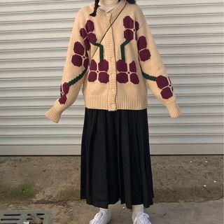 Flower Cardigan / Pleated Midi Skirt