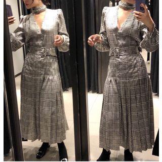 Houndstooth Long-sleeve Midi Pleated Dress